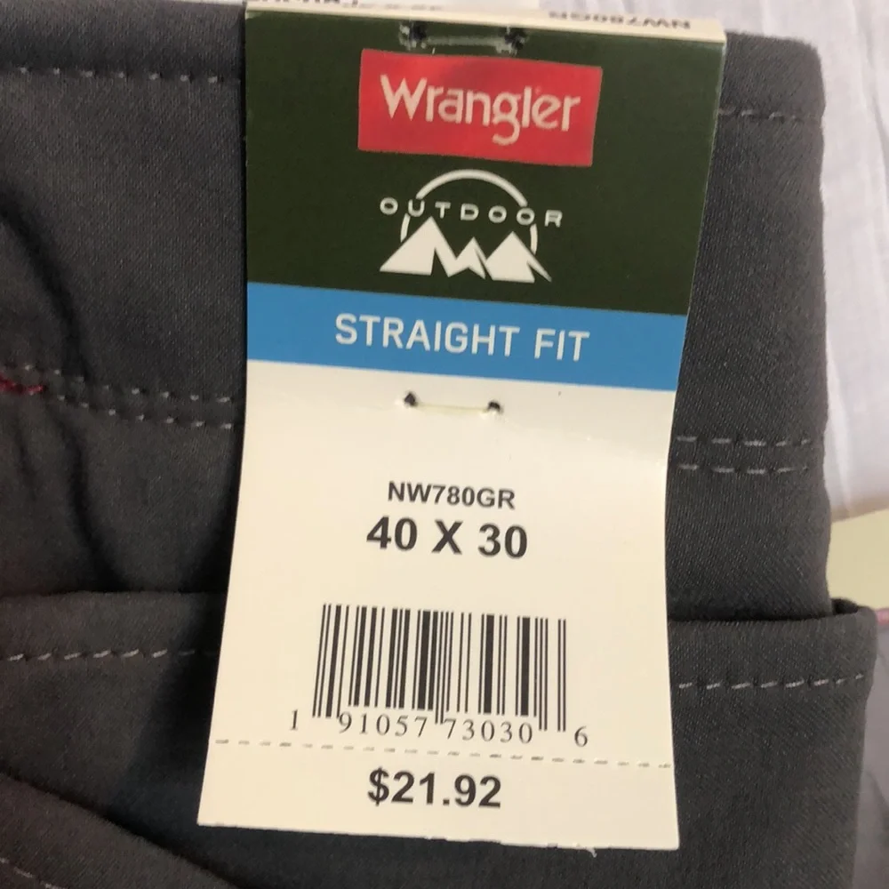 WRANGLER men Sz 40 X 30 gray cargo khaki straight leg pants elastic wais…